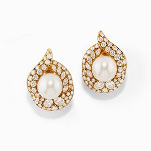 A 18K two-color gold, cultured pearl and diamond earrings, Sabbadini