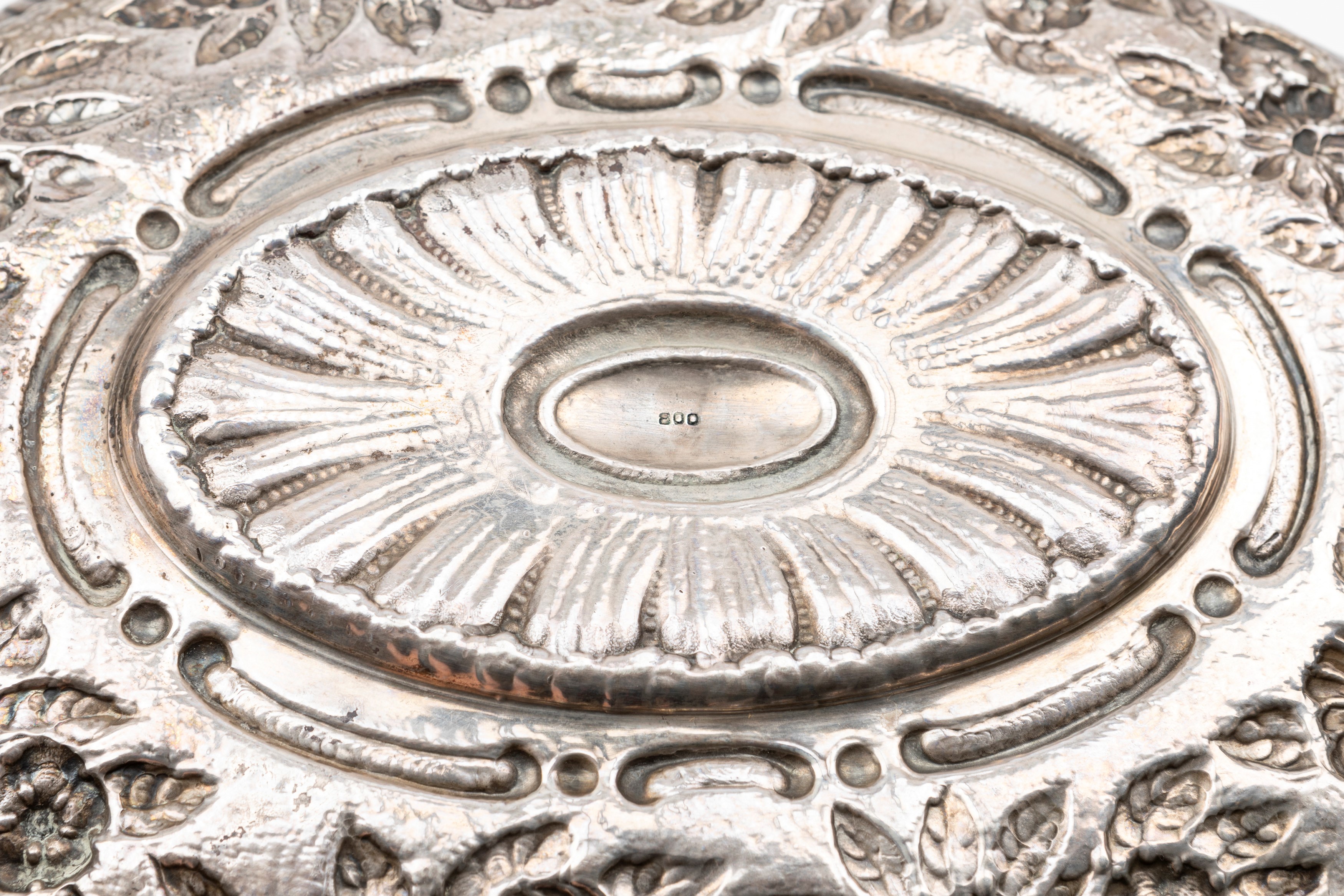 Quattro centrotavola e un vaso