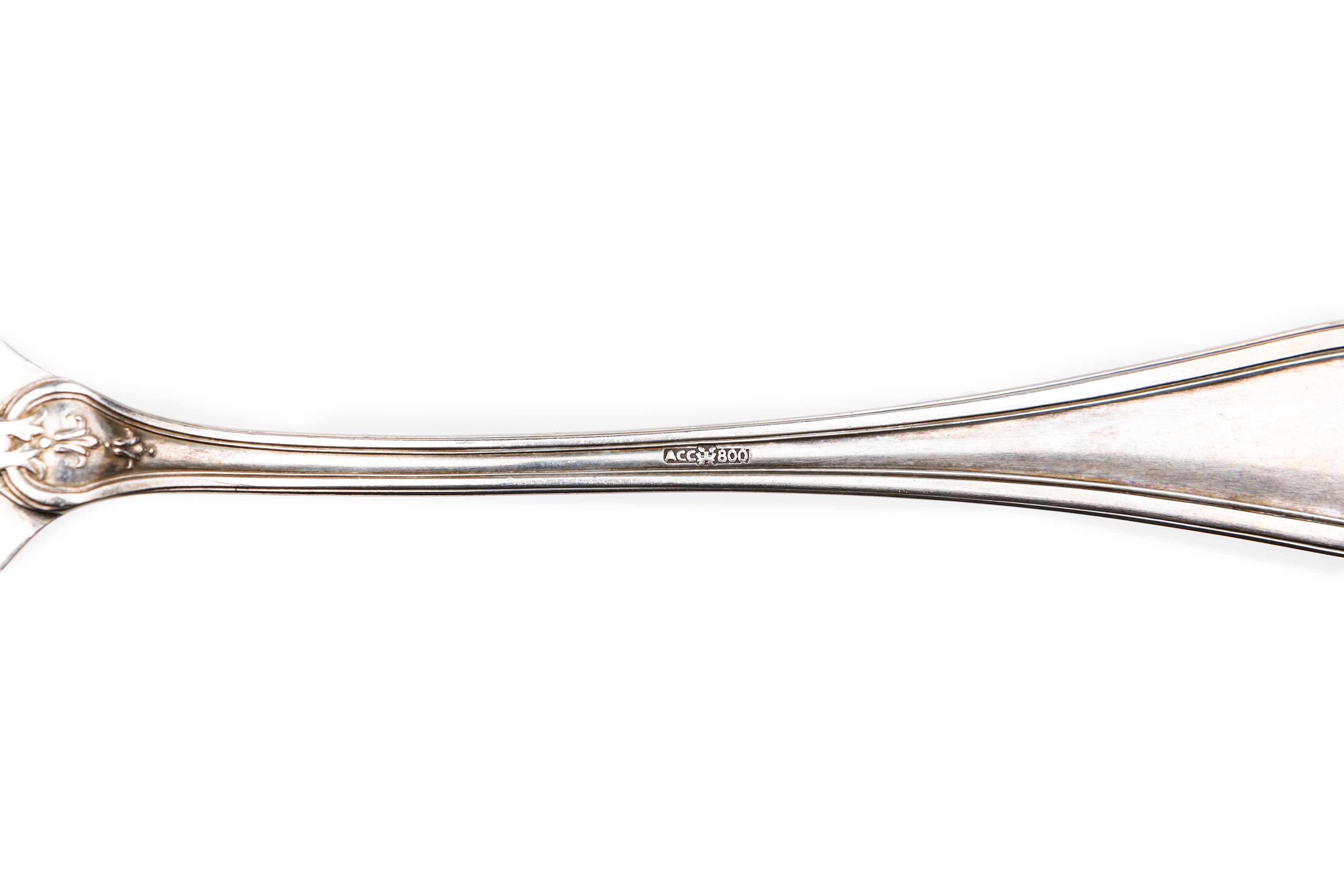 Servizio di posate con mobile in legno