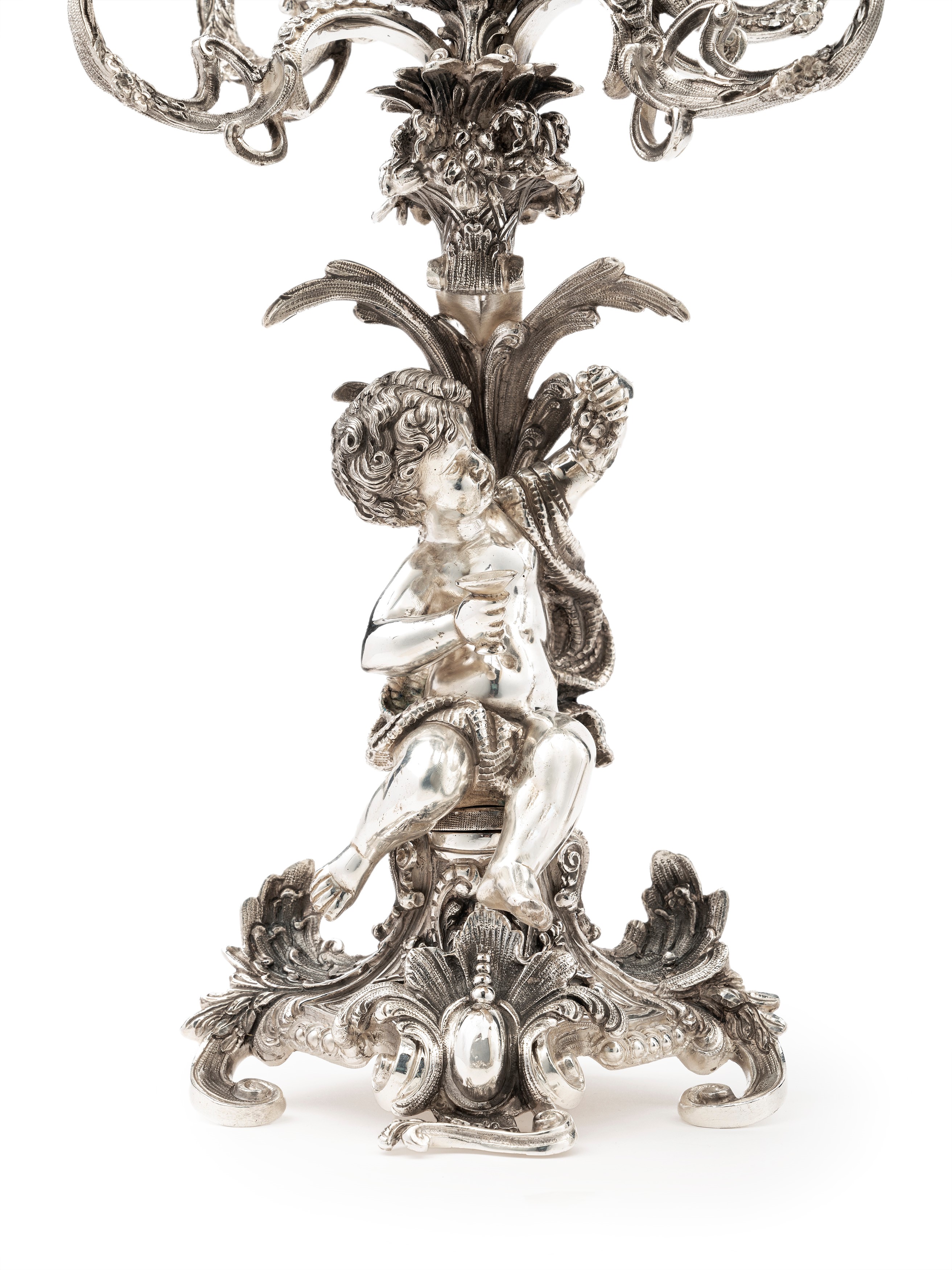 Importante Coppia di Candelabri con Putti