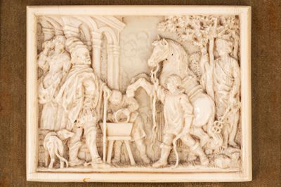 ☼ Placca in Avorio con Capriccio Architettonico e Personaggi