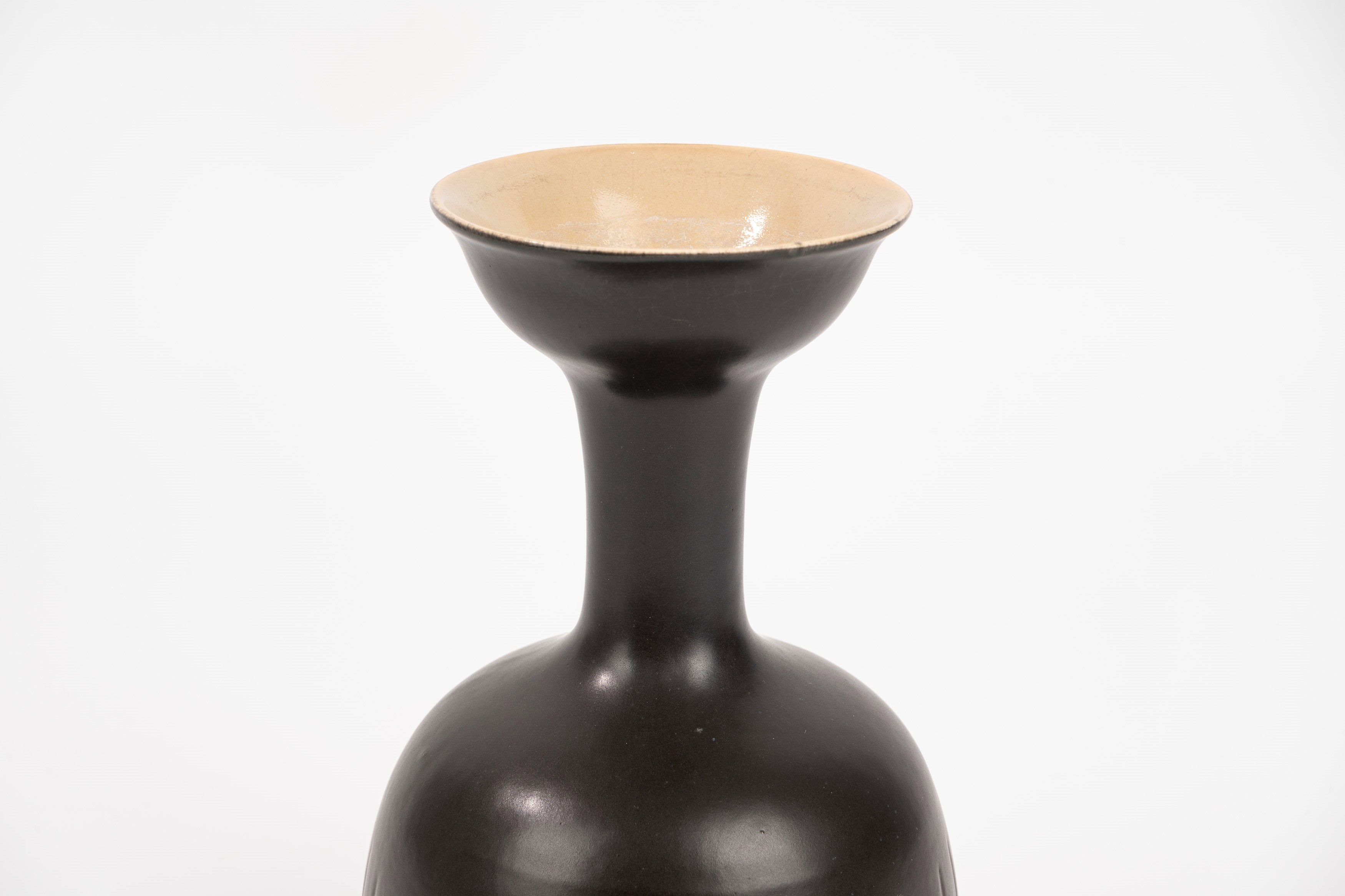 Vaso in Ceramica Nera, Secolo XX
