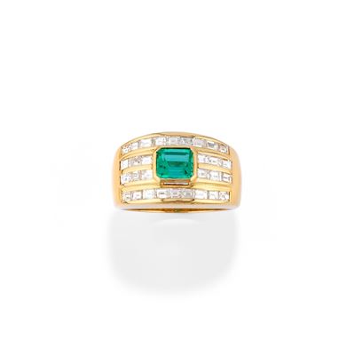 Anello con Smeraldo