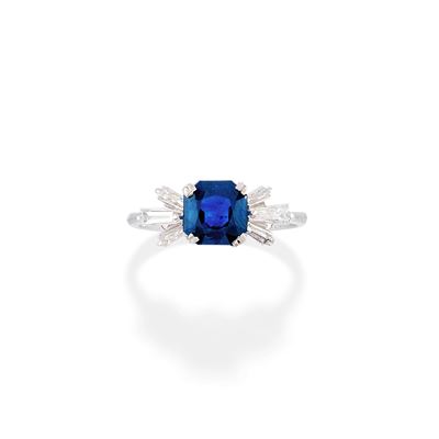 Anello con Zaffiro