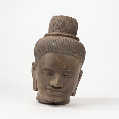 Testa in Pietra in Stile Khmer, Secolo XX