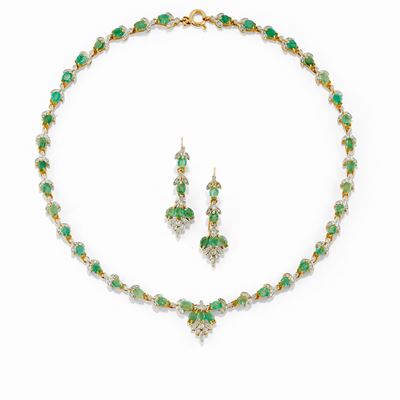 Parure Demi, in oro bicolore 18K con smeraldi e diamanti