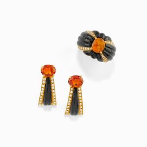 Demi parure in oro giallo 18K