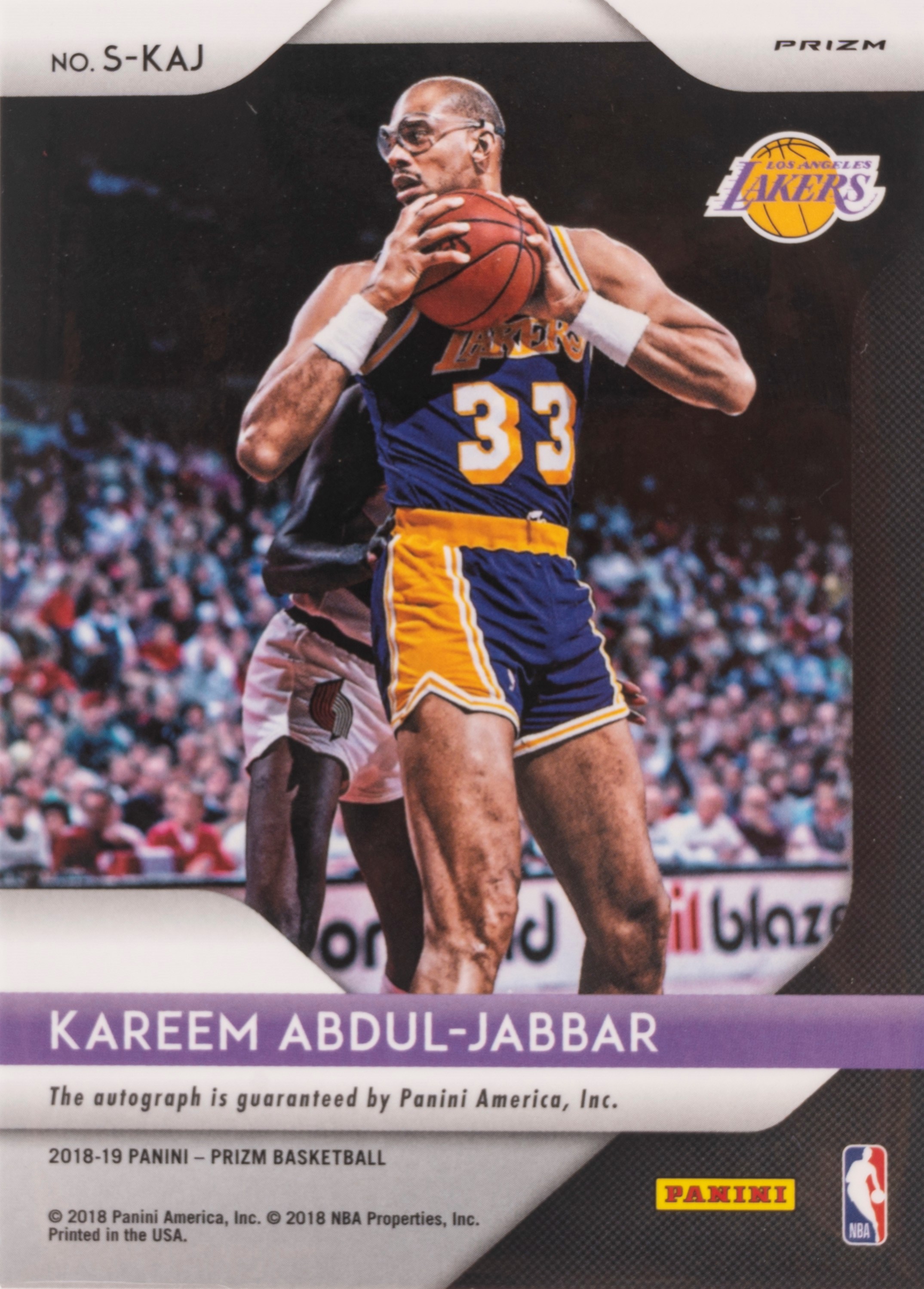 Kareem Abdul-Jabbar - Card autografata – Panini Prizm