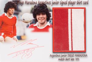 Diego Armando Maradona – Cartolina autografata – Relic – Argentinos Junior