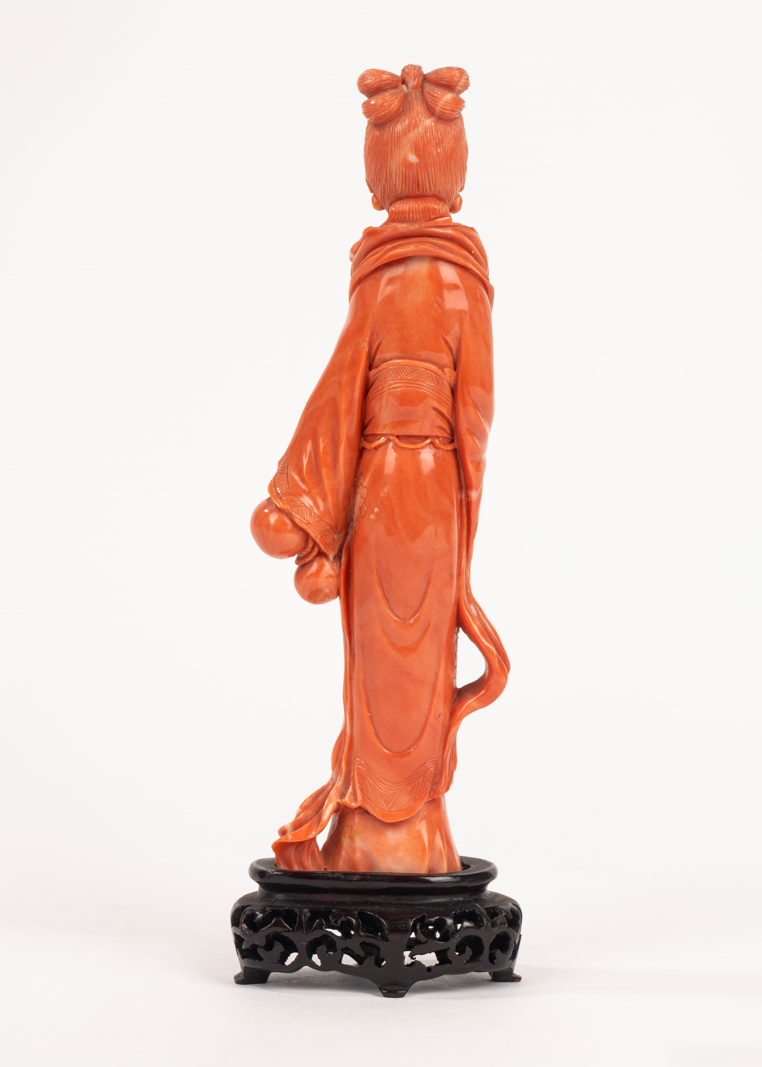 ☼ Figura Femminile con Zucche, Scultura in Corallo, Cina Secolo XX