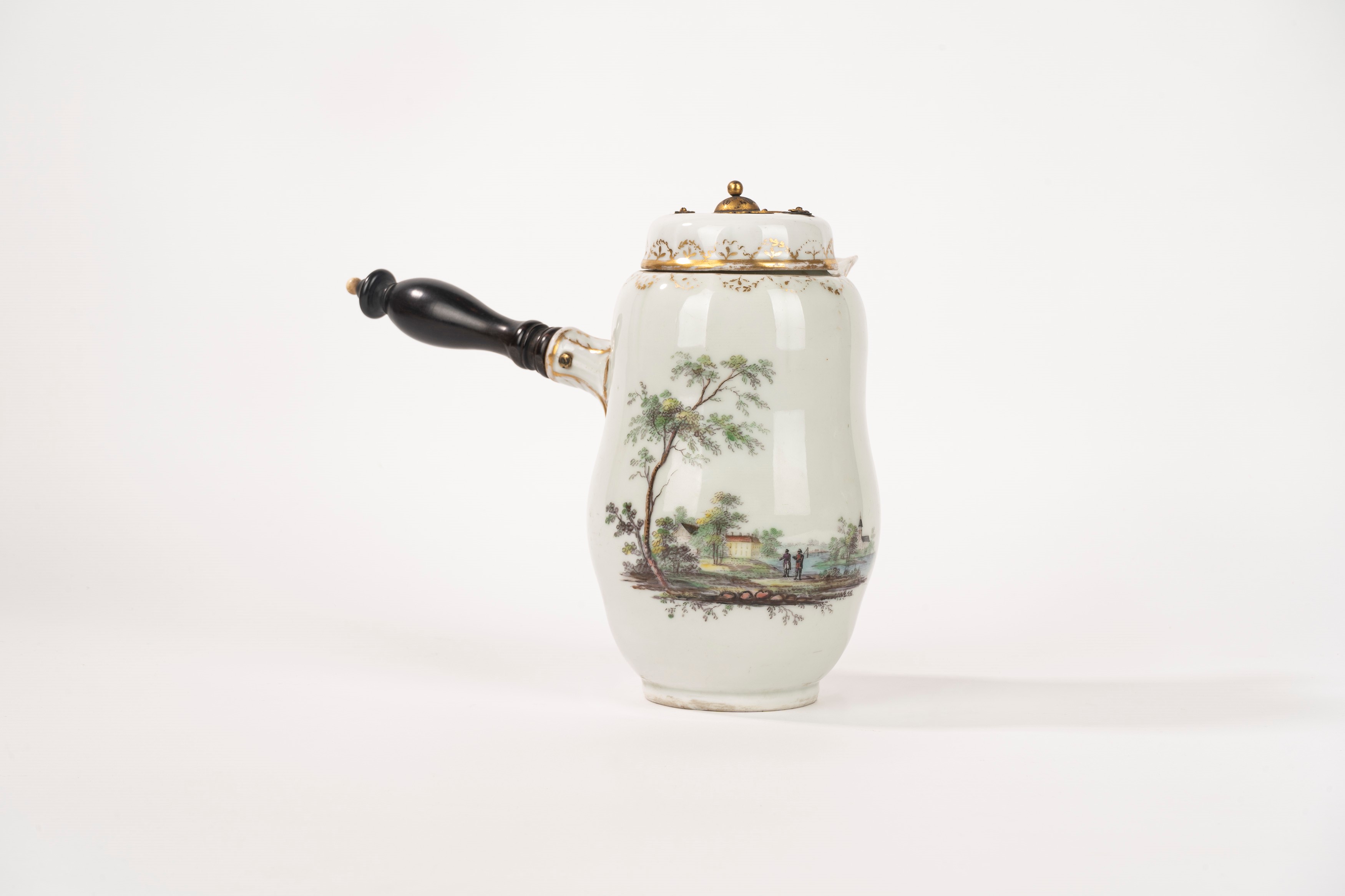 Cioccolatiera in porcellana