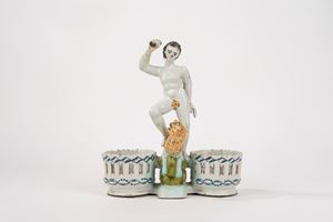 Oliera in maiolica policroma, con Ercole e il leone, Francia secolo XVIII