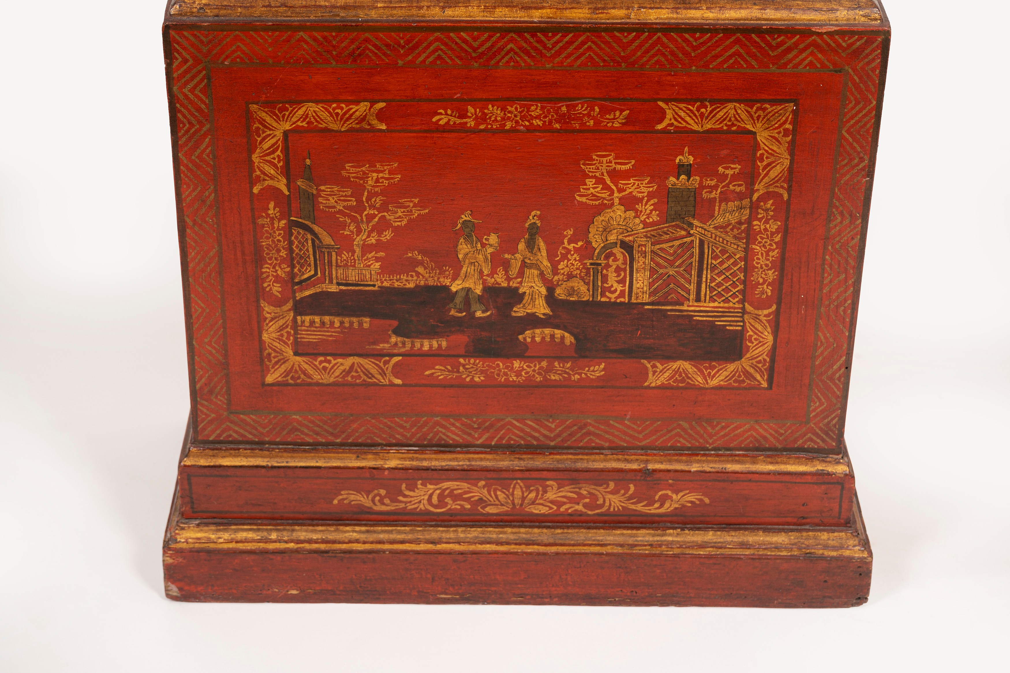 Pendola da Terra Decorata a Chinoiserie, Fine Secolo XVIII