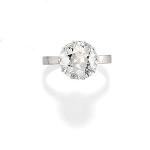 Anello in oro bianco 18K e diamante taglio vecchio ct 3,90