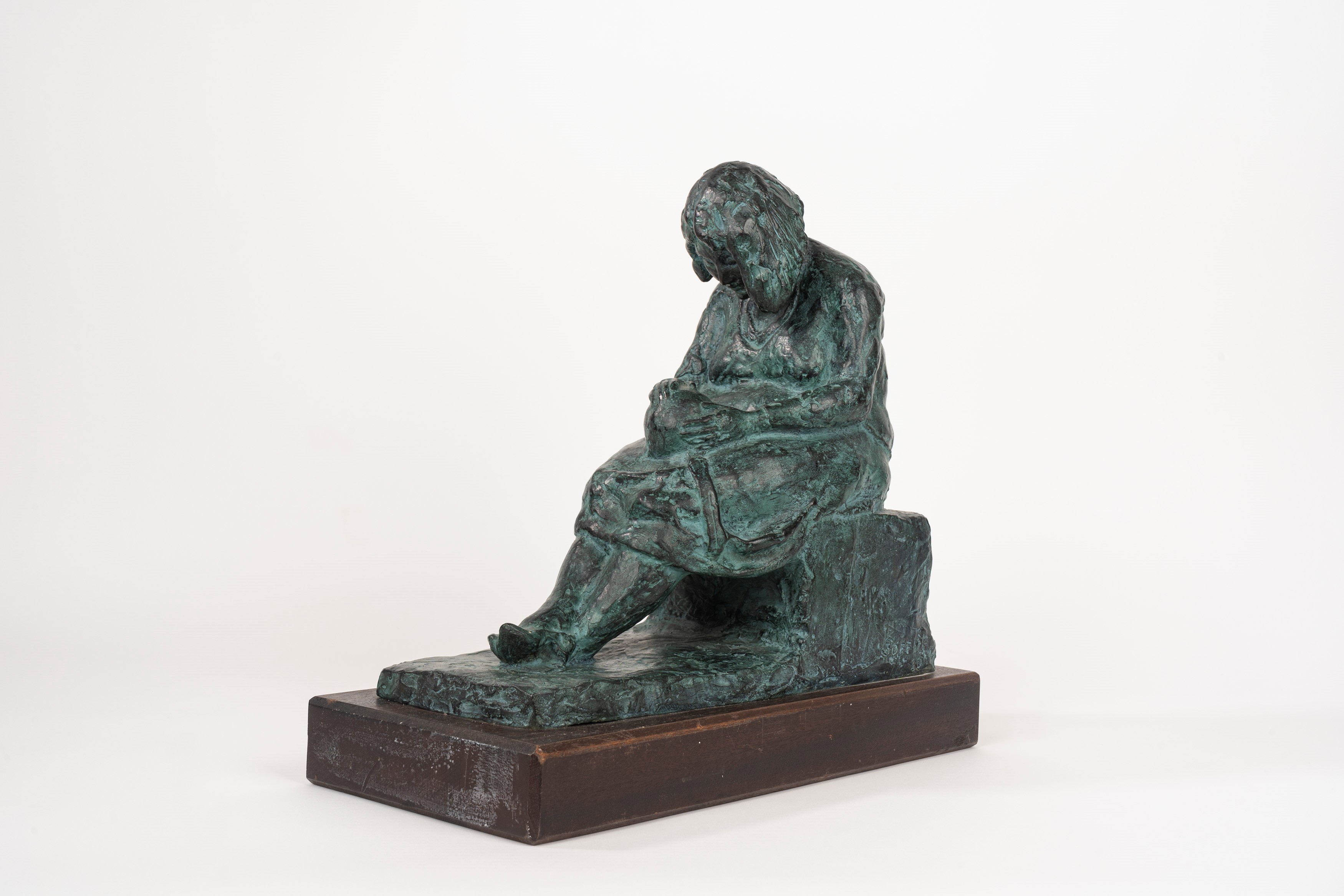 Ardengo Soffici - Donna che lavora a un cappello di paglia, multiplo in bronzo patina verde, es. ...