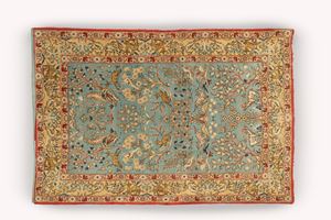 Persian Tabriz carpet with animal scenes