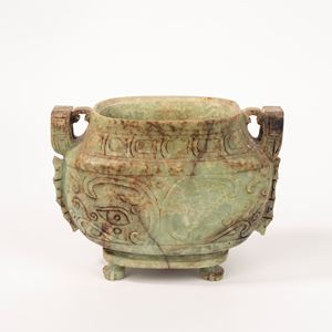  - Archaic style double-handled vase in green hard stone, China, 20th century