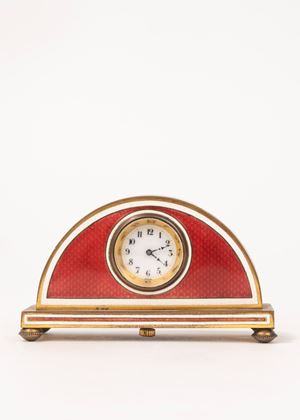 Pendoletta da tavolo in ottone e smalto, secolo XX