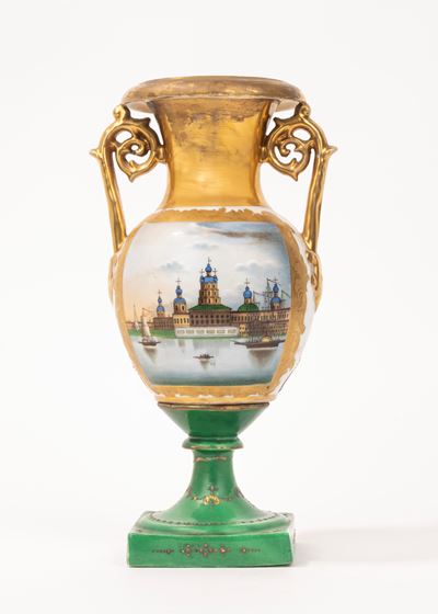 Vaso Biansato in Porcellana Policroma, Secolo XIX
