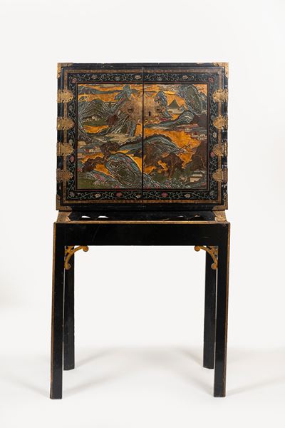 Stipo Monetiere Coromandel in Legno Laccato, Secolo XIX
