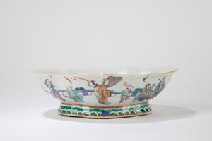 Alzatina in porcellana famiglia rosa