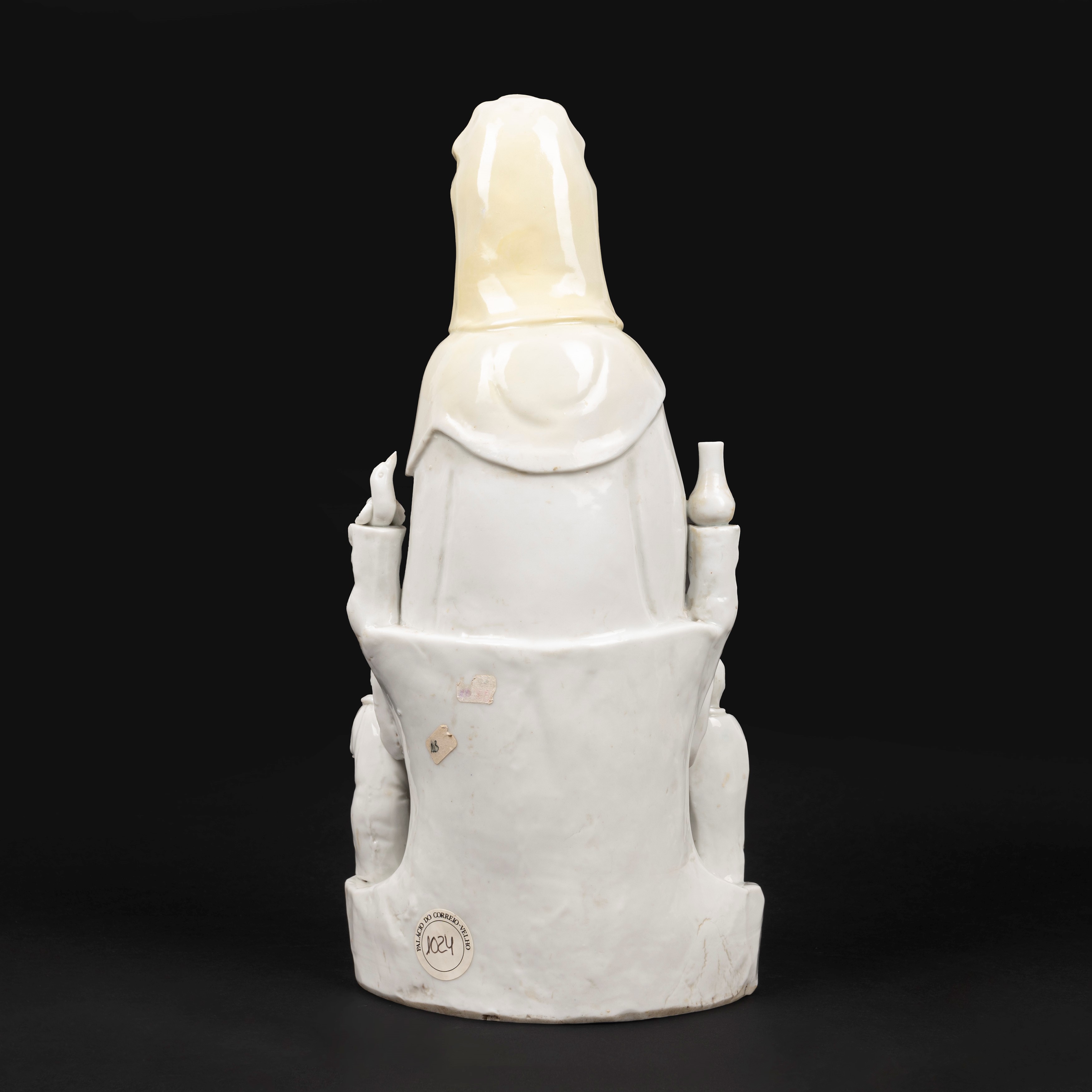 Guanyin in Blanc De Chine, Secolo XVIII