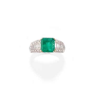 Anello con Smeraldo