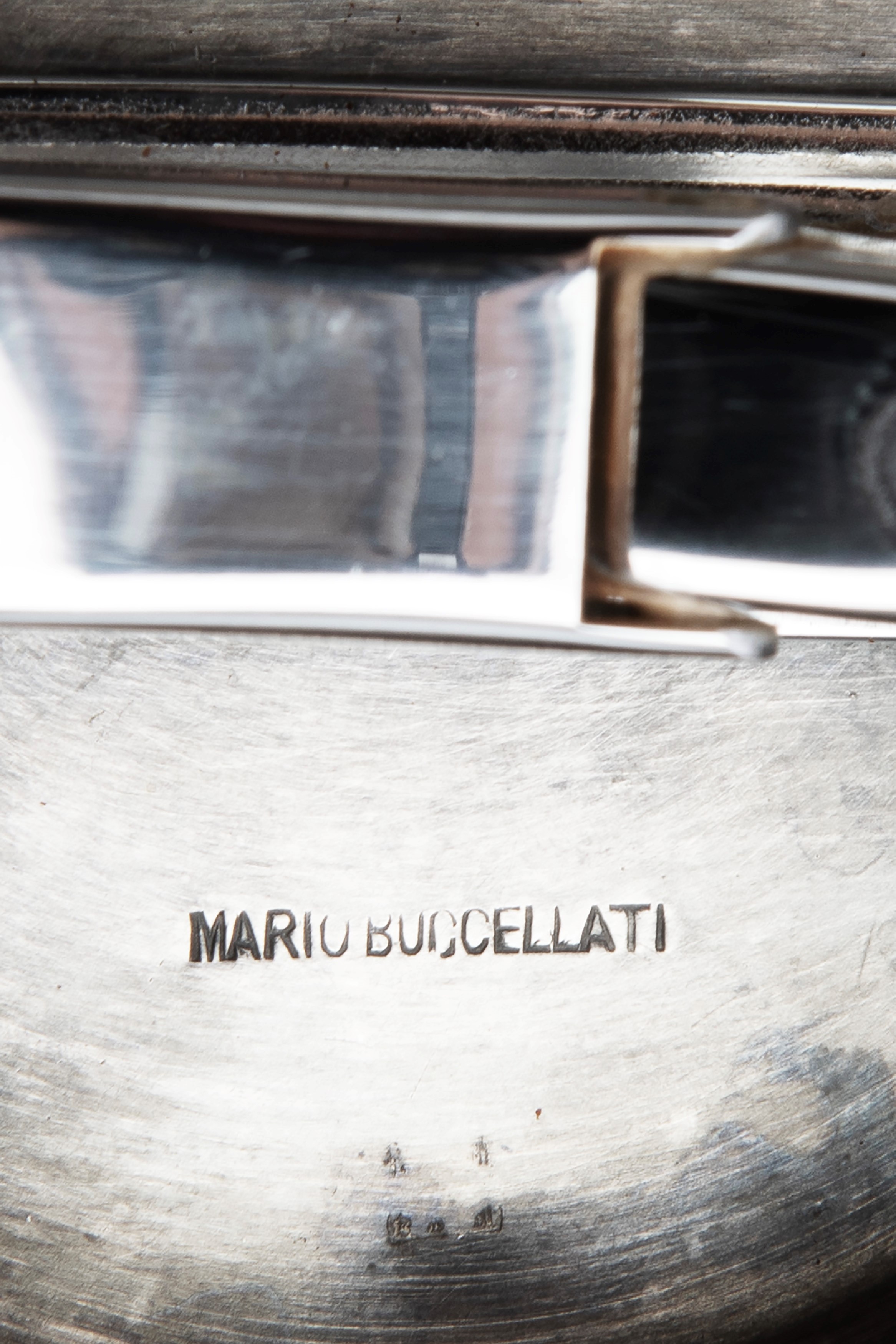 Mario Buccellati - Accendino da Tavolo a Foggia di Cavolo
