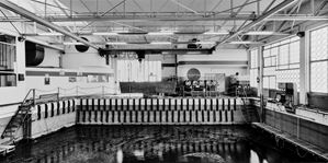 Dalla serie "Immagini nei cantieri Riva"