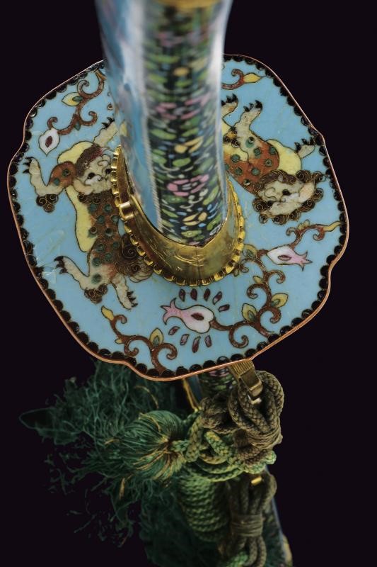 Koshirae per un tachi lavorato in cloisonne