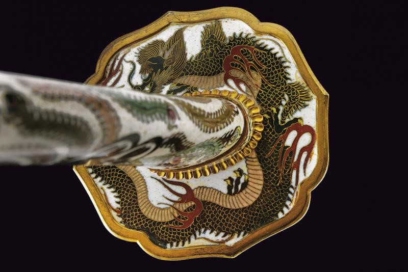 Koshirae per Tachi, Giappone, circa 1880, smalto policromo