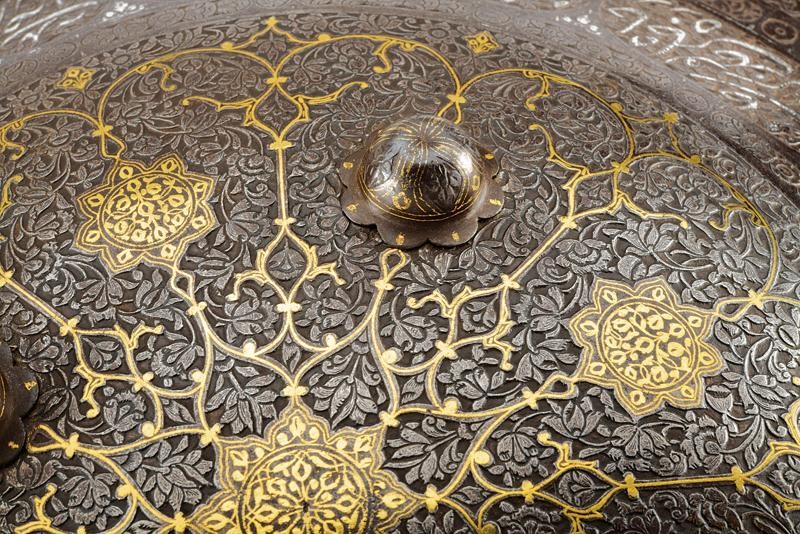 Bel sipar, Indopersia, XIX secolo, ferro, diametro 46.5 cm