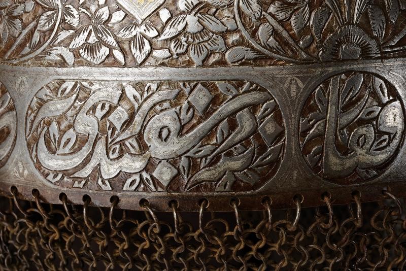 Oggetto Indopersiano, Khula-khud, ferro e oro, Metà XIX Secolo