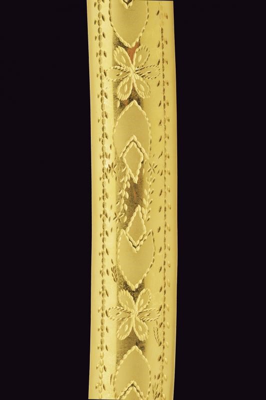 Saif di presentazione dorato