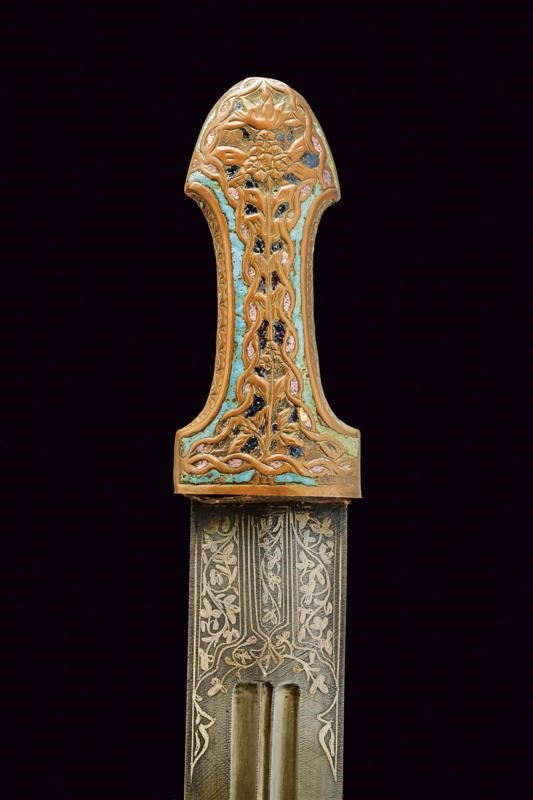 Kindjal, Lama dritta decorata in argento e legno, Caucaso, XIX Secolo