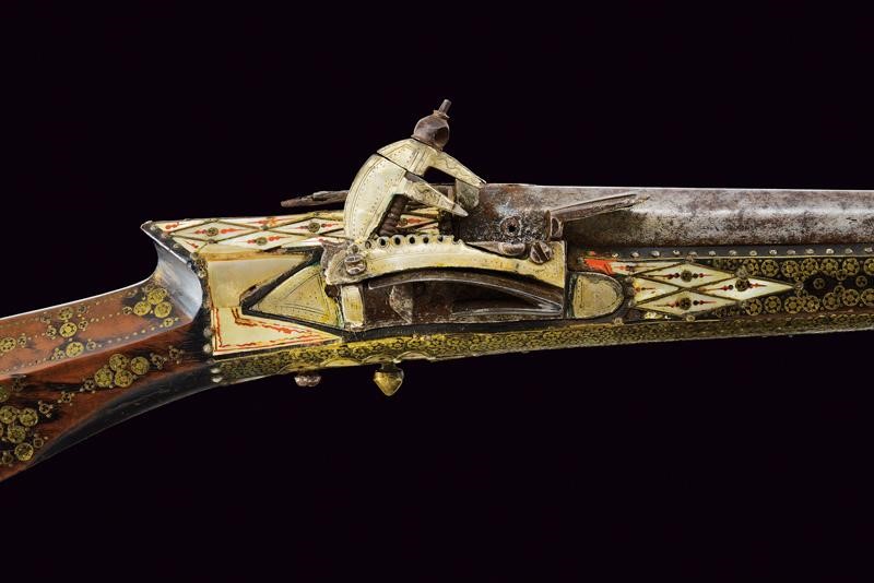 Tufenk del tipo "Boyliya" alla micheletta