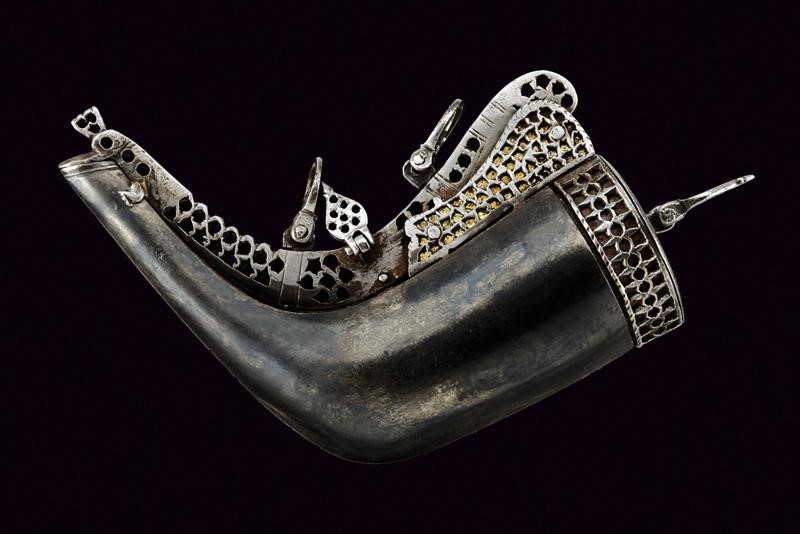 Rara fiasca da polvere