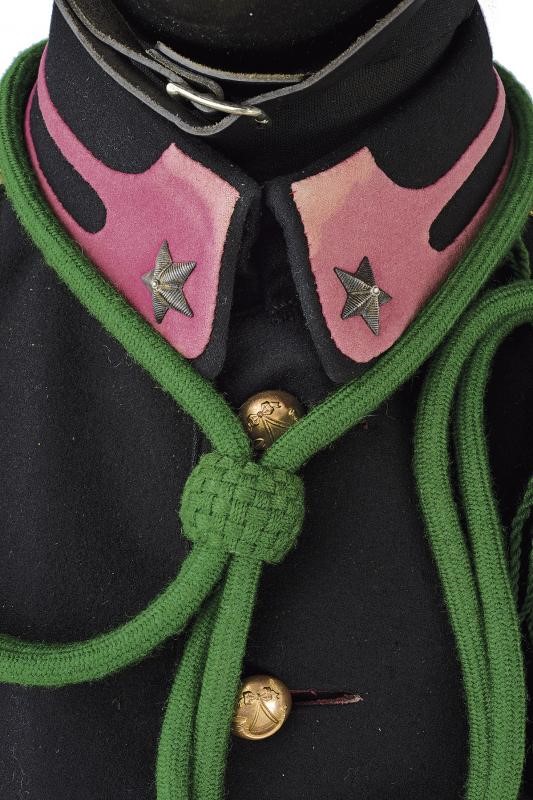 Lotto di una giubba da sergente e un moretto dei bersaglieri