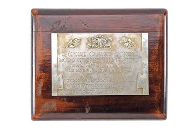 Moscone, Placca commemorativa in argento