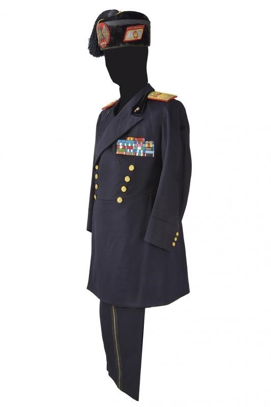 Moscone, Uniforme completa da visita per Luogotenente Generale MVSN