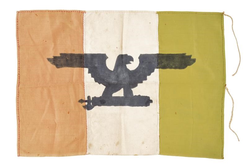 Repubblica Sociale Italiana, Piccola bandiera con aquila nera