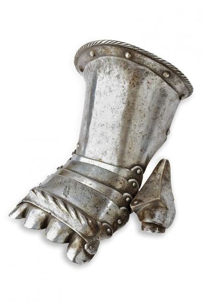 Manopola destra, ferro, lunghezza 25.5 cm, Germania, circa 1600