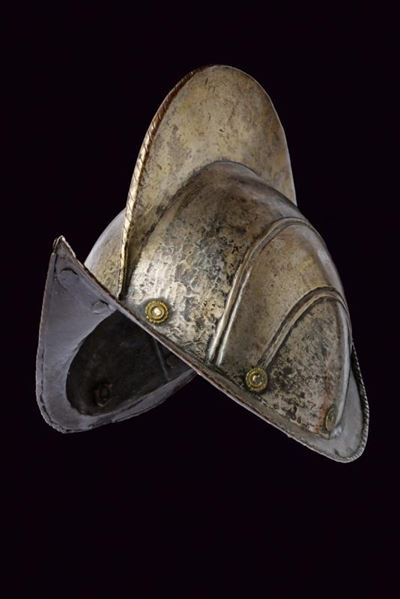Morione, coppo in ferro del 1600 circa, Germania del Sud