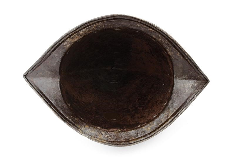 Morione aguzzo, metallico, Italia, 1600 circa
