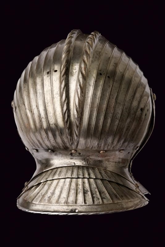 Bell'elmo Massimiliano a due creste, Germania del Sud, 1520/30