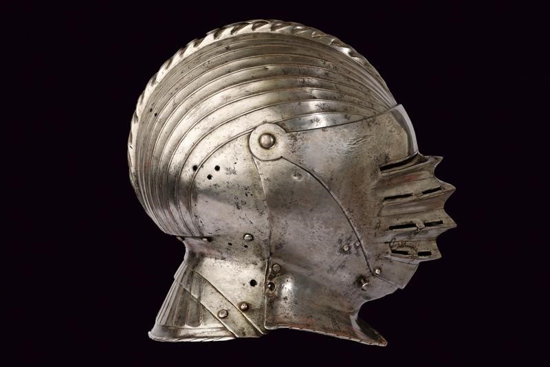 Bell'elmo Massimiliano a due creste, Germania del Sud, 1520/30