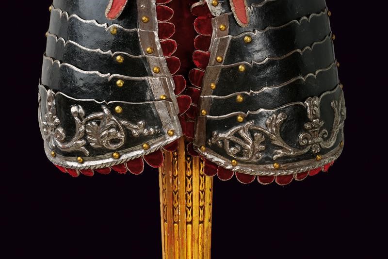 Caremolo Modrone, Corsaletto sbalzato di epoca XVII secolo