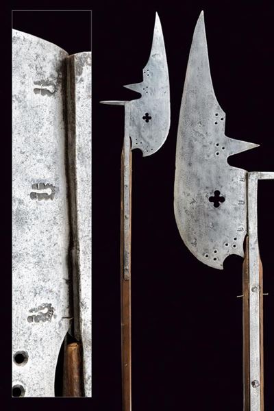 Alabarda svizzera, ferro, fine XV - inizio XVI secolo, altezza 242,5 cm
