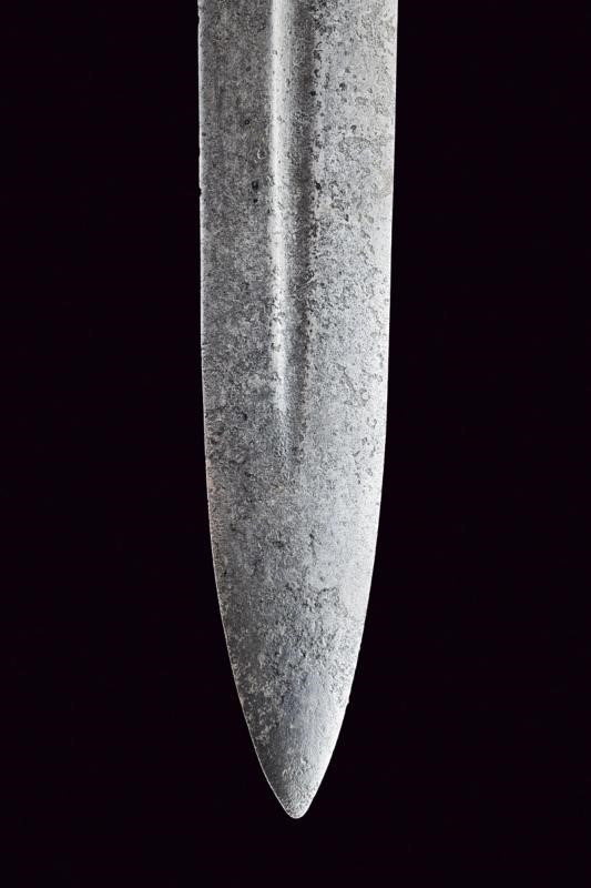 Spada da cavaliere tedesca in stile del XII secolo, lunghezza 100.8 cm, XIX secolo