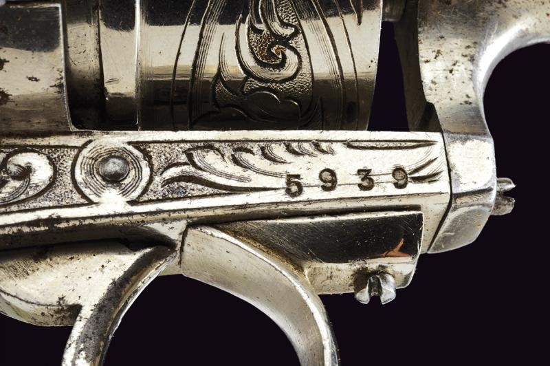 Revolver a spillo belga con fondina, 1860-70